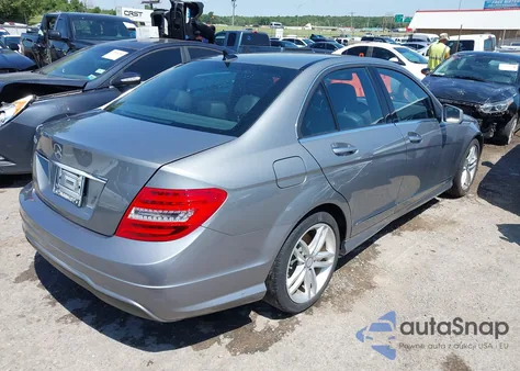 2013 Mercedes-Benz C 250 Luxury/Sport из США, поврежденный, VIN WDDGF4HBXDR291544